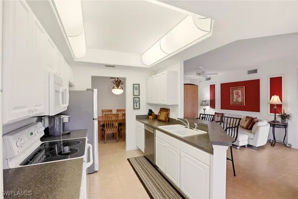 Property Slideshow image 3 of 29 | 11023 mill creek way 706, Fort Myers, FL, 33913