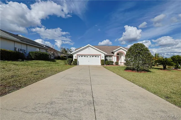 Property Slideshow image 2 of 49 | 3719 e lake todd dr, Hernando, FL, 34442