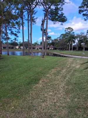 Property Slideshow image 3 of 19 | 4703 rainbow dr, ,, FL, 33463