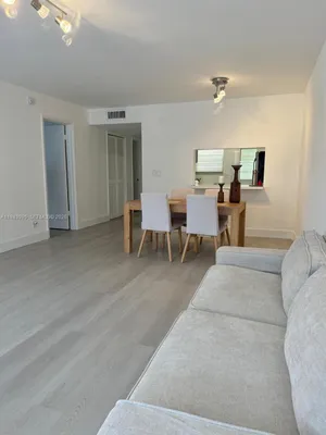 Property Slideshow image 3 of 10 | 330 se 2nd st 104f, Hallandale Beach, FL, 33009