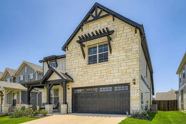 Property Slideshow image 2 of 28 | 321 georgia lace trl, Georgetown, TX, 78626