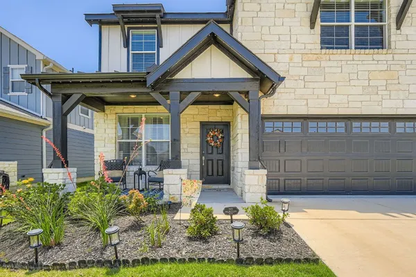 Property Slideshow image 3 of 28 | 321 georgia lace trl, Georgetown, TX, 78626