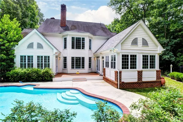 Property Slideshow image 2 of 41 | 107 royal saint georges, Williamsburg, VA, 23188