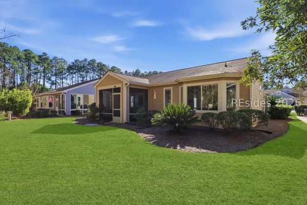 Property Slideshow image 3 of 29 | 33 broughton cir, Bluffton, SC, 29909
