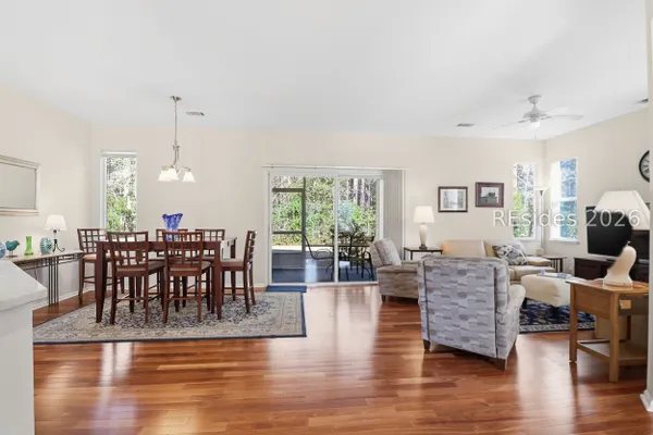 Property Slideshow image 3 of 36 | 33 broughton cir, Bluffton, SC, 29909