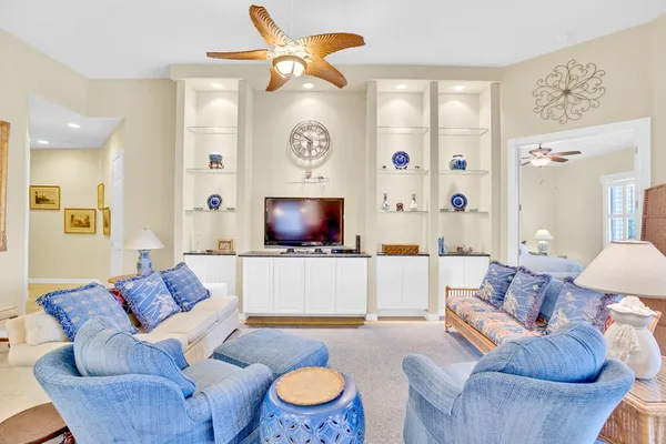 Property Slideshow image 2 of 36 | 5468 barbados sq, Vero Beach, FL, 32967