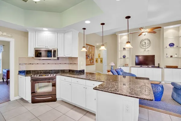 Property Slideshow image 3 of 36 | 5468 barbados sq, Vero Beach, FL, 32967