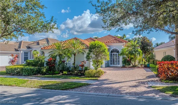 Property Slideshow image 2 of 50 | 3766 whidbey way, Naples, FL, 34119