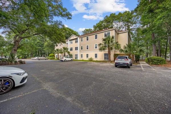 Property Slideshow image 3 of 33 | 6840 blue heron blvd 206, Myrtle Beach, SC, 29588