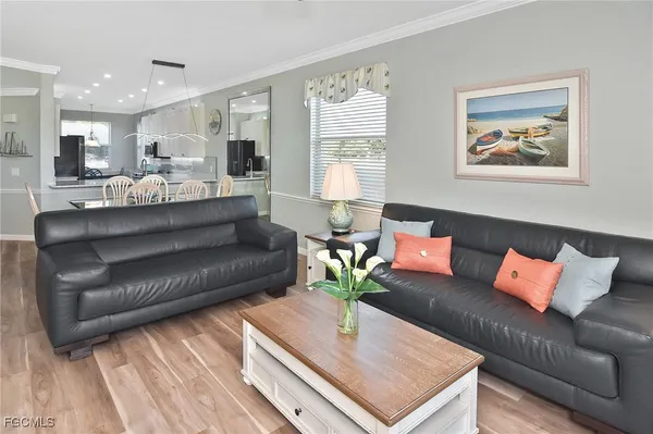 Property Slideshow image 3 of 50 | 10275 bismark palm way 1111, Fort Myers, FL, 33966