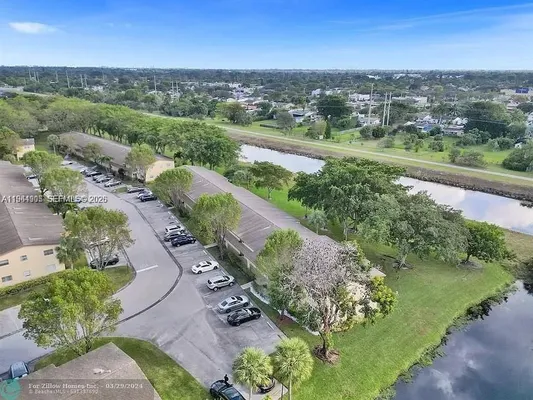 Property Slideshow image 2 of 11 | 7610 nw 1st st 208, Margate, FL, 33063