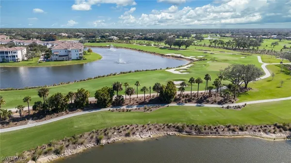 Property Slideshow image 3 of 47 | 580 el camino real unit 3706, Naples, FL, 34119