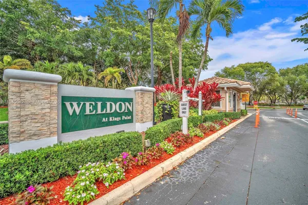 Property Slideshow image 3 of 41 | 9587 weldon cir b205, Tamarac, FL, 33321