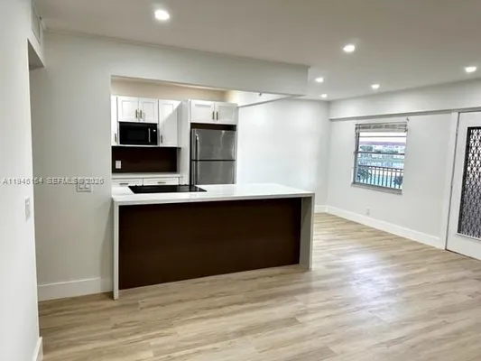 Property Slideshow image 3 of 25 | 13255 sw 9th ct 405g, Pembroke Pines, FL, 33027