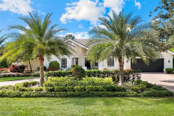 Property Slideshow image 3 of 41 | 806 knoll wood ct, Naples, FL, 34108