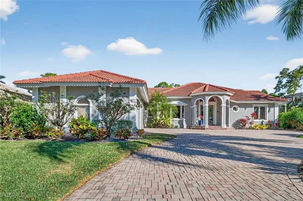 Property Slideshow image 3 of 50 | 25111 pennyroyal dr, Bonita Springs, FL, 34134