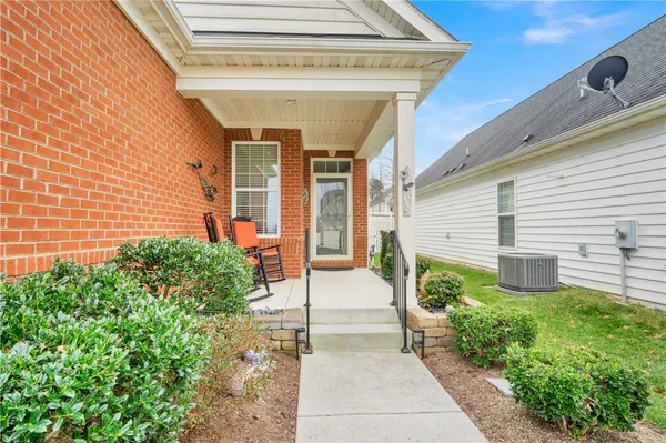 Property Slideshow image 3 of 41 | 3912 ethan ln, Williamsburg, VA, 23188