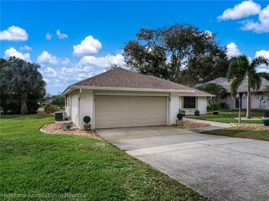 Property Slideshow image 3 of 46 | 4 rosewood dr, Lake Placid, FL, 33852