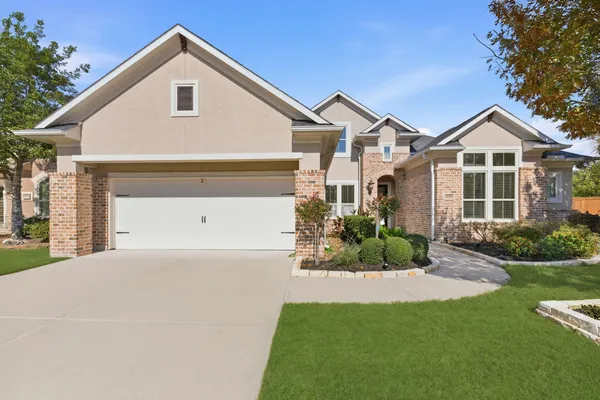 Property Slideshow image 2 of 50 | 19302 val verde springs ct, Cypress, TX, 77433