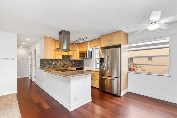 Property Slideshow image 3 of 41 | 854 normandy r # 854, Delray Beach, FL, 33484