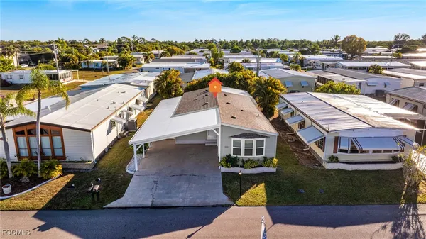 Property Slideshow image 2 of 48 | 14736 patrick henry rd, North Fort Myers, FL, 33917