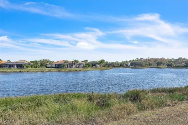 Property Slideshow image 3 of 50 | 10523 bella vista dr, Fort Myers, FL, 33913