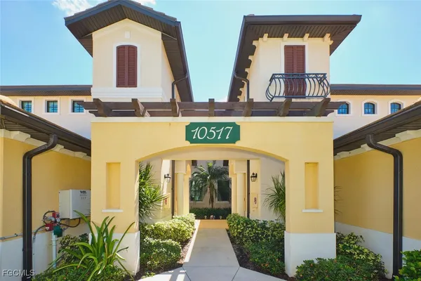 Property Slideshow image 3 of 50 | 10517 casella way apt 201, Fort Myers, FL, 33913