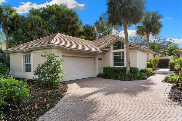Property Slideshow image 2 of 33 | 27260 enclave dr, Bonita Springs, FL, 34134