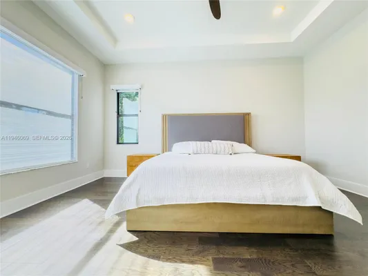 Property Slideshow image 3 of 30 | 5577 saint armands way, Westlake, FL, 33470