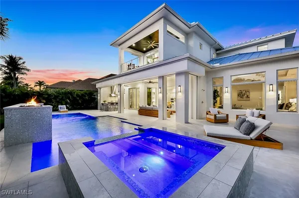 Property Slideshow image 3 of 45 | 788 riviera dr, Naples, FL, 34103