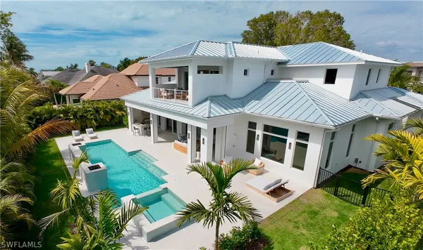 Property Slideshow image 3 of 45 | 788 riviera dr, Naples, FL, 34103