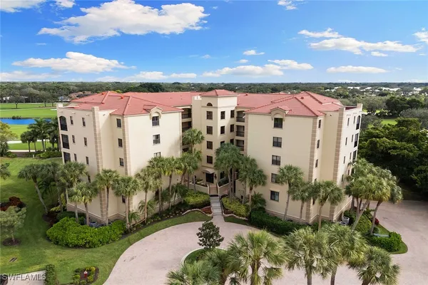 Property Slideshow image 2 of 40 | 7008 pelican bay blvd # h304, Naples, FL, 34108