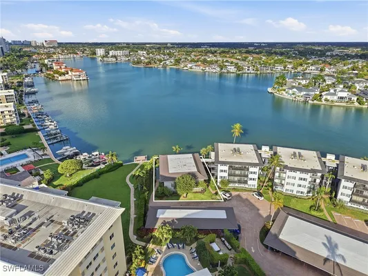 Property Slideshow image 2 of 38 | 3400 gulf shore blvd o1, Naples, FL, 34103