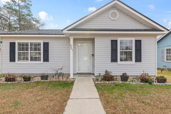 Property Slideshow image 2 of 28 | 6667 e sweetbriar trl, Myrtle Beach, SC, 29588