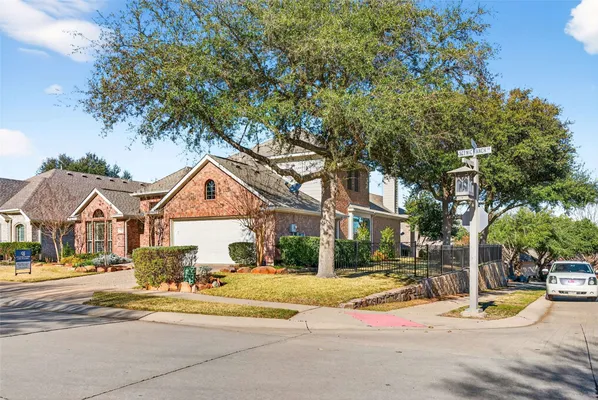 Property Slideshow image 3 of 40 | 704 scenic ranch cir, Fairview, TX, 75069