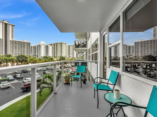 Property Slideshow image 3 of 41 | 3300 ne 36th st 312a, Fort Lauderdale, FL, 33308
