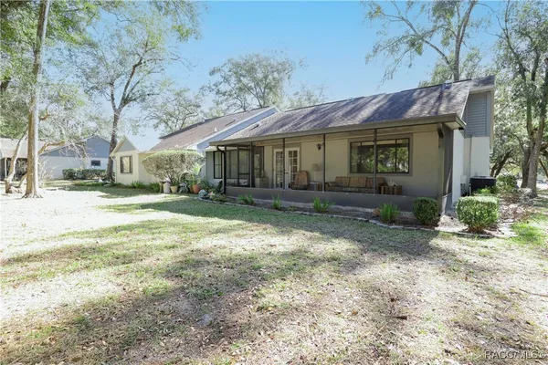 Property Slideshow image 3 of 31 | 579 w cherry laurel ct, Beverly Hills, FL, 34465