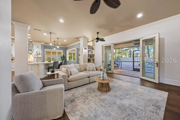 Property Slideshow image 3 of 74 | 14 sunset pl, Hilton Head Island, SC, 29926