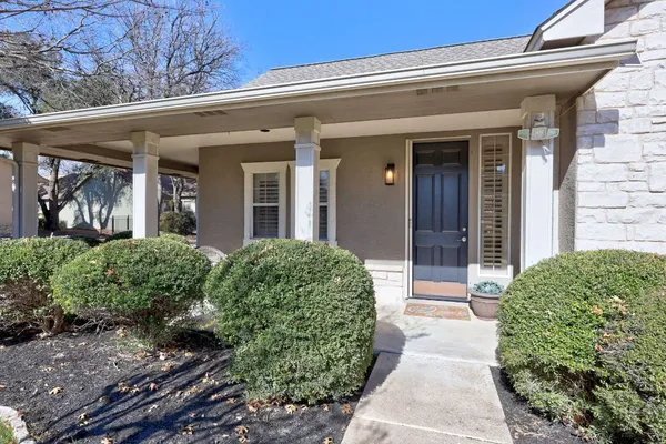 Property Slideshow image 3 of 35 | 105 lariat dr, Georgetown, TX, 78633