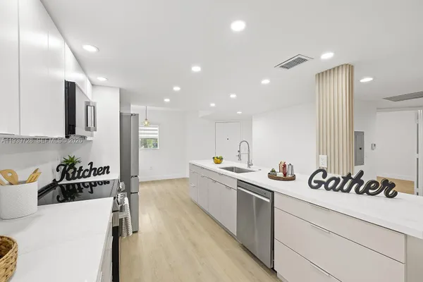 Property Slideshow image 2 of 44 | 13105 sw 16th ct 314l, Pembroke Pines, FL, 33027