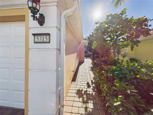 Property Slideshow image 2 of 35 | 5315 dominica st, Vero Beach, FL, 32967