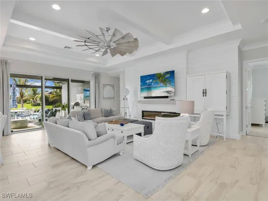 Property Slideshow image 2 of 50 | 12056 oleander ave, Naples, FL, 34120