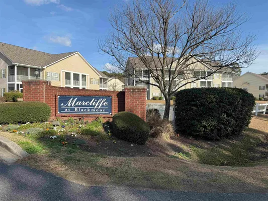 Property Slideshow image 2 of 36 | 5888 longwood dr 2-202, Murrells Inlet, SC, 29576