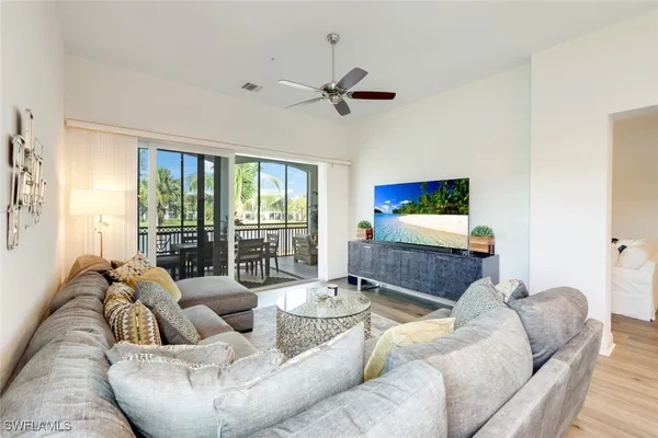 Property Slideshow image 3 of 10 | 9292 belle ct unit 201, Naples, FL, 34114
