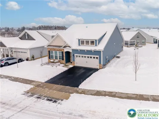 Property Slideshow image 2 of 32 | 8071 schaefer crst, Breinigsville, PA, 18031