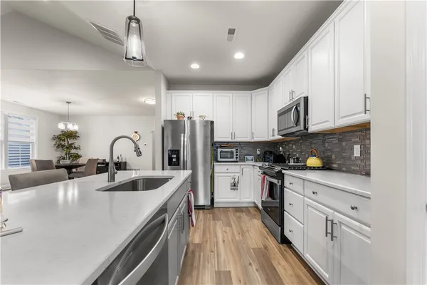 Property Slideshow image 2 of 50 | 317 anthem way, Canonsburg, PA, 15317