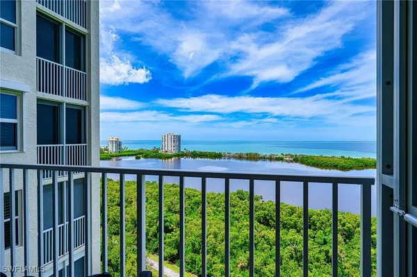 Property Slideshow image 3 of 37 | 5550 heron point dr 1503, Naples, FL, 34108