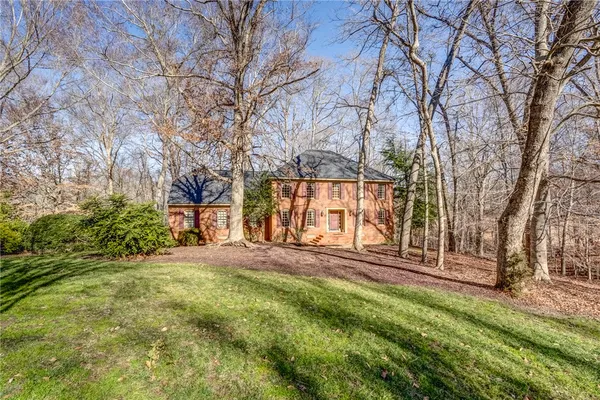 Property Slideshow image 2 of 49 | 216 richard brewster, Williamsburg, VA, 23185