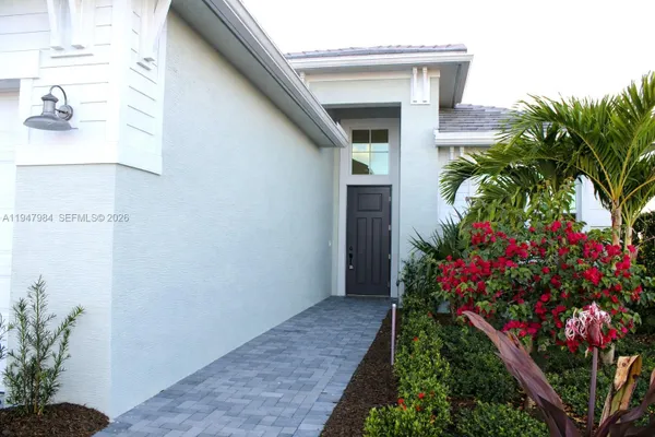 Property Slideshow image 2 of 40 | 5243 rivo alto cir, Westlake, FL, 33470