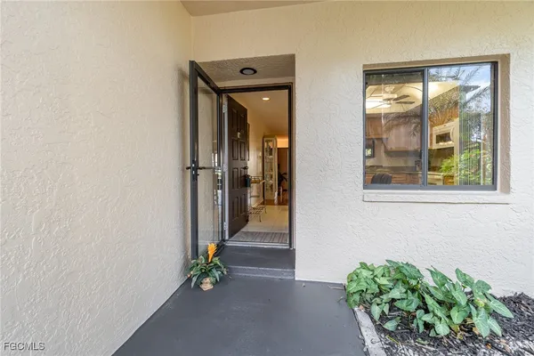 Property Slideshow image 3 of 33 | 13001 cross creek blvd 1209, Fort Myers, FL, 33912
